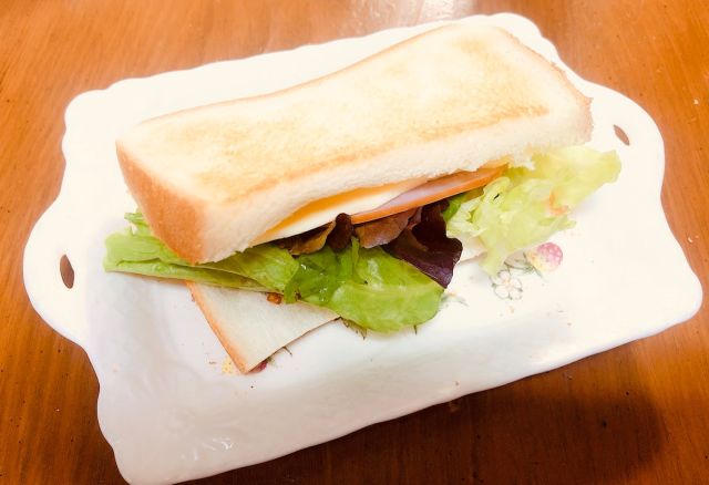 ホットサンドウィッチ
